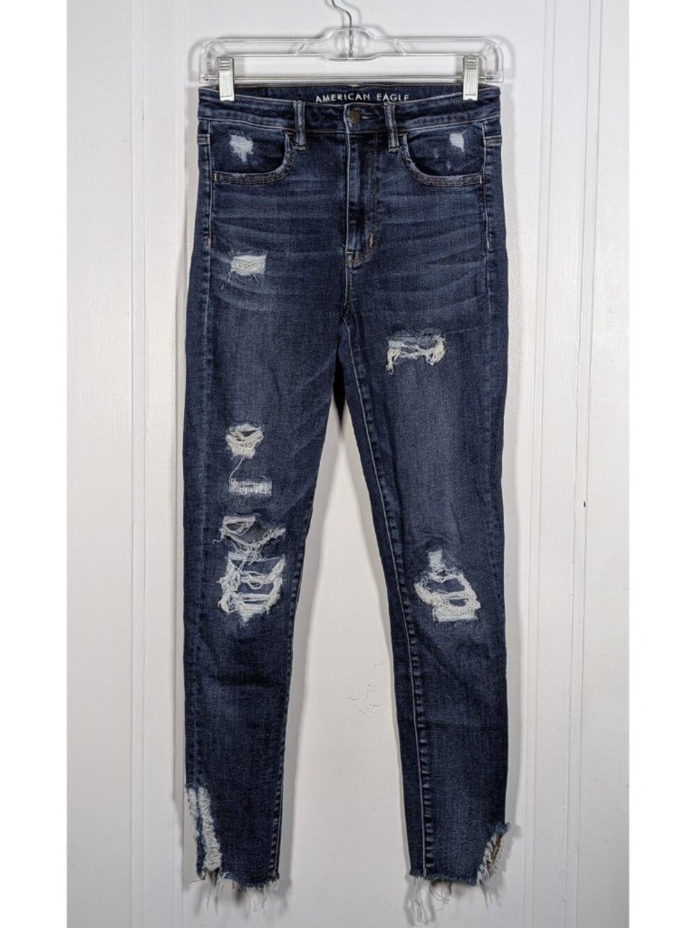 American Eagle Women's Size 6 Super High Rise Jegging Distressed Stretch Blue